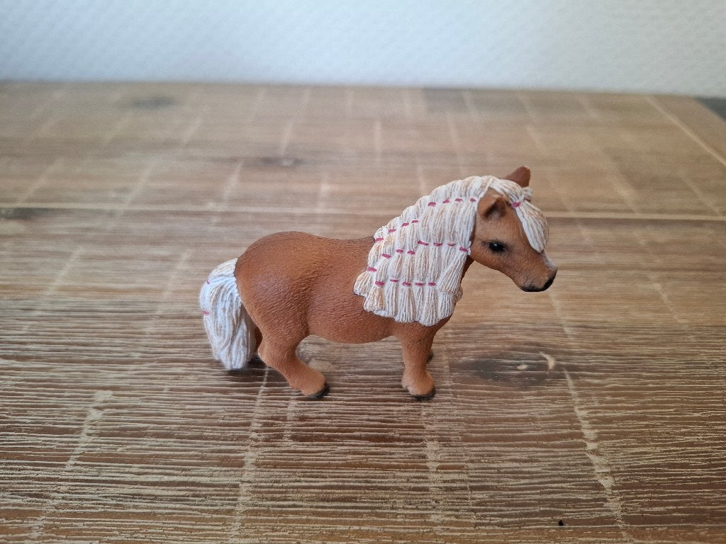 Schleich 13776 mini Shetland hengst paard, Ophalen of Verzenden, Zo goed als nieuw