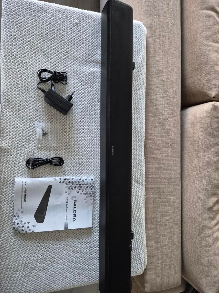 Salora Soundbar met Bluetooth en alle accessoires, Audio, Tv en Foto, Soundbars, Ophalen of Verzenden, Bluetooth, Zo goed als nieuw