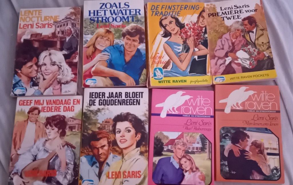 Leni Saris Wiite Raven pocketcollectie (15 boeken), Boeken, Romans, Gelezen, Nederland, Ophalen of Verzenden