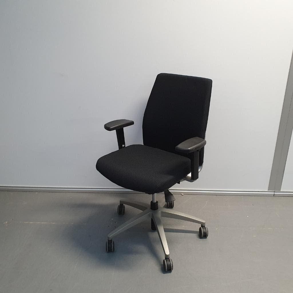 Viasit bureaustoel - nieuwe zwarte stof, Huis en Inrichting, Bureaustoelen, Ophalen of Verzenden, Gebruikt, Zwart