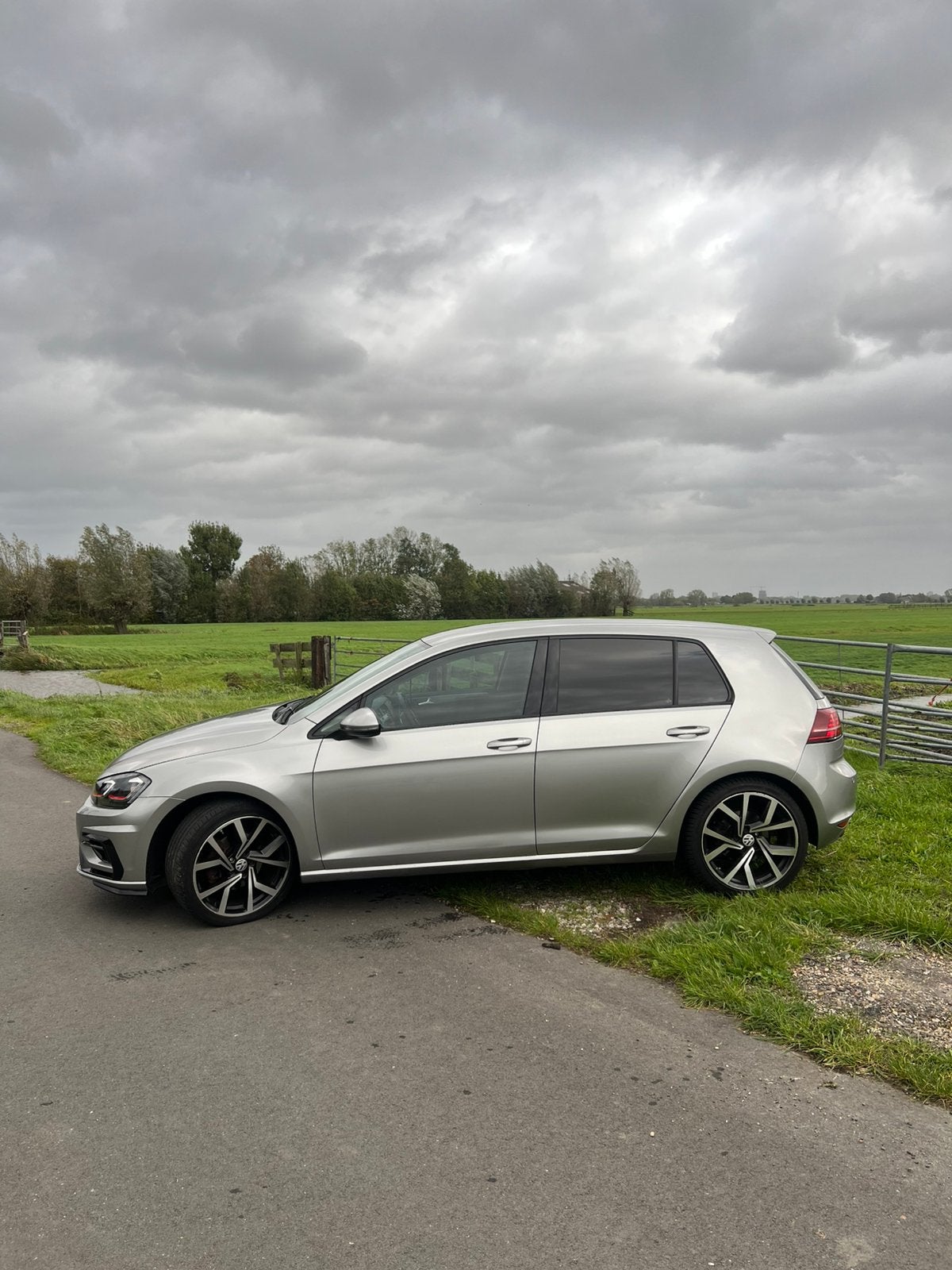 Volkswagen Golf 1.4 TSI 90KW 5D 2013 Grijs, Auto's, Voorwielaandrijving, 1147 kg, 4 cilinders, 620 kg
