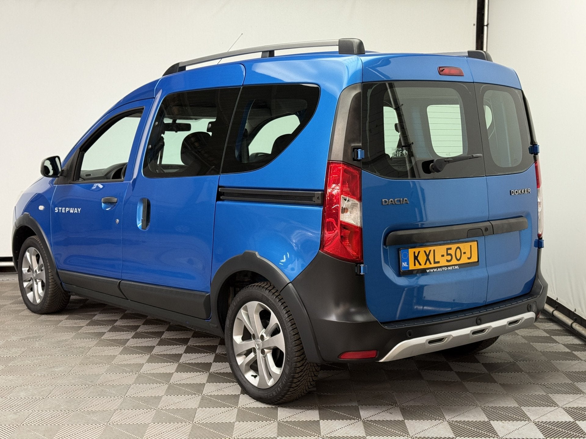 Dacia Dokker 1.2 TCe Stepway Navi Airco Cruise LM16", Auto's, Voorwielaandrijving, Euro 5, Stof, Gebruikt
