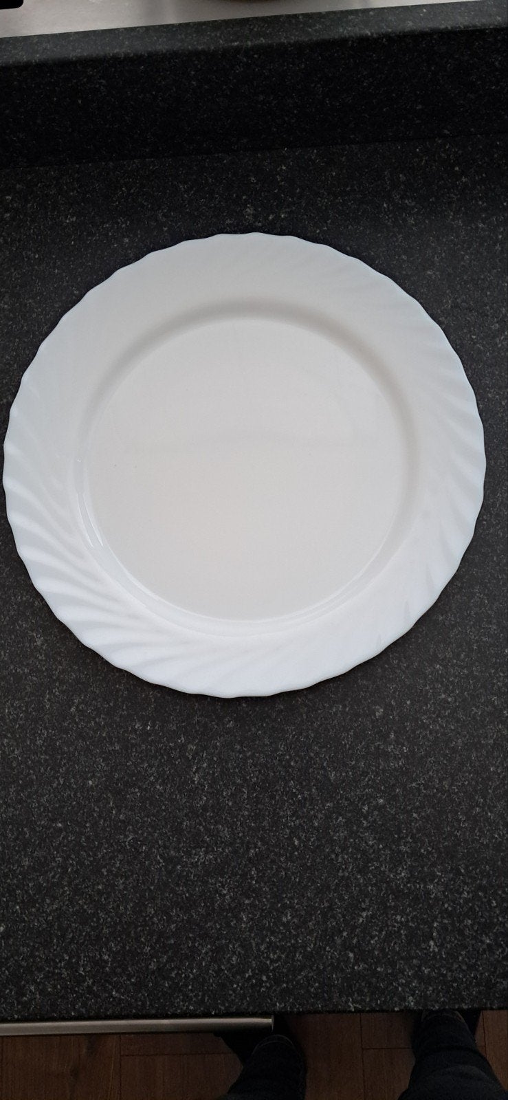 Groot arcopal bord 32cm doorsnee, Ophalen of Verzenden, Bord(en), Overige stijlen, Glas