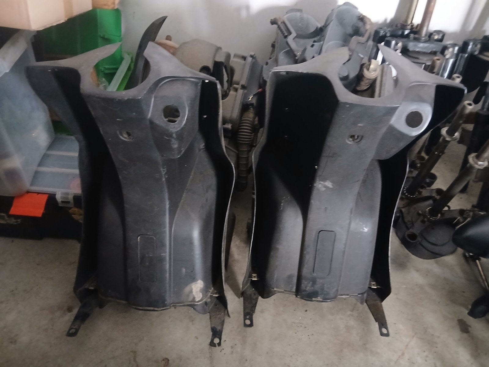 Beenschild kymco agility 50 10 inch 15,- per stuk, Ophalen of Verzenden, Gebruikt, Overige typen, Kymco