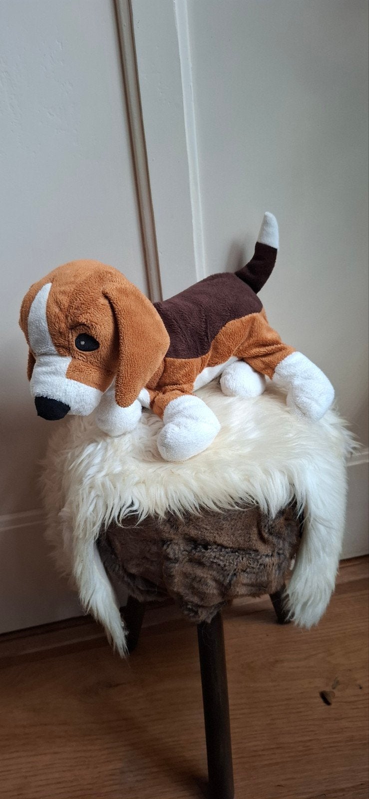 ikea beagle gosig valp donker bruin licht bruin wit 30 cm, IKEA, Zo goed als nieuw, Middelgroot (20 tot 80 cm), Meerkleurig