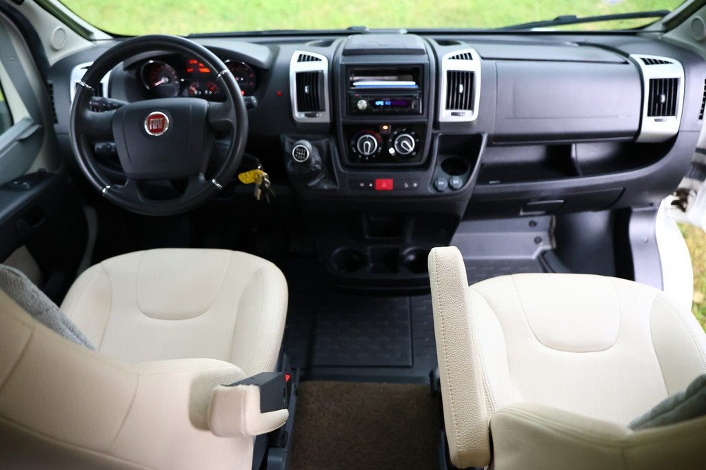 Bürstner Ducato Brevio Camper AVM AIRCO CRUISE CONTROL LAC, Caravans en Kamperen, Campers, Airbags, Luifel, Airconditioning, Bedrijf