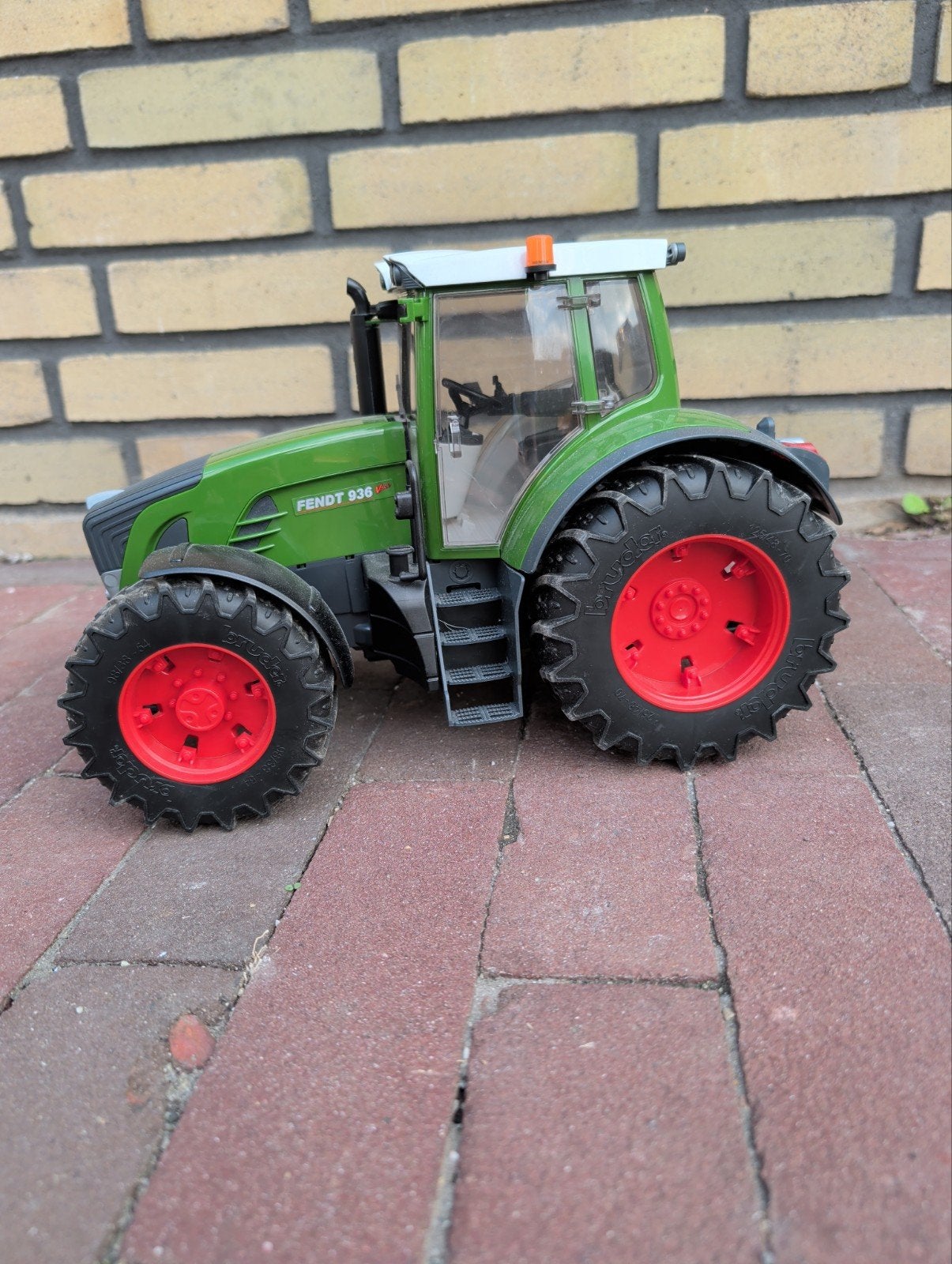 Brüder tractor Fendt 936 - als nieuw! (32cm), Kinderen en Baby's, Speelgoed | Speelgoedvoertuigen, Ophalen of Verzenden, Zo goed als nieuw