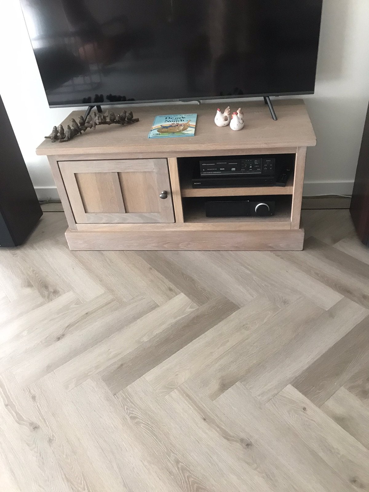 BKS audio tv meubel breedte 117 cm diepte 49 cm hoogte 55 cm, Ophalen, 100 tot 150 cm, Eikenhout, 25 tot 50 cm