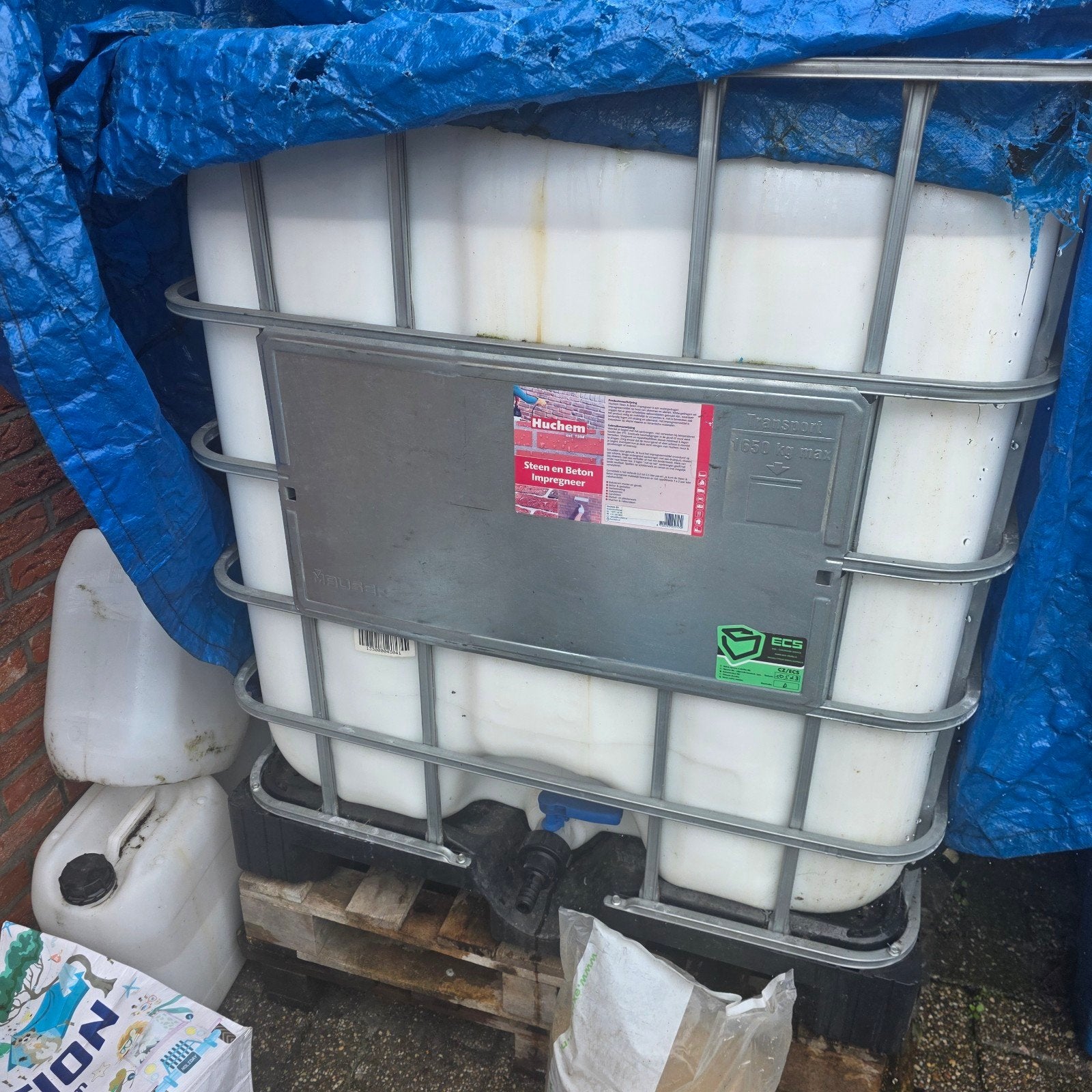 Huchems Steen en Beton Impregneermiddel - Grote Voorraad, 20 liter of meer, Ophalen, Gebruikt, Beits