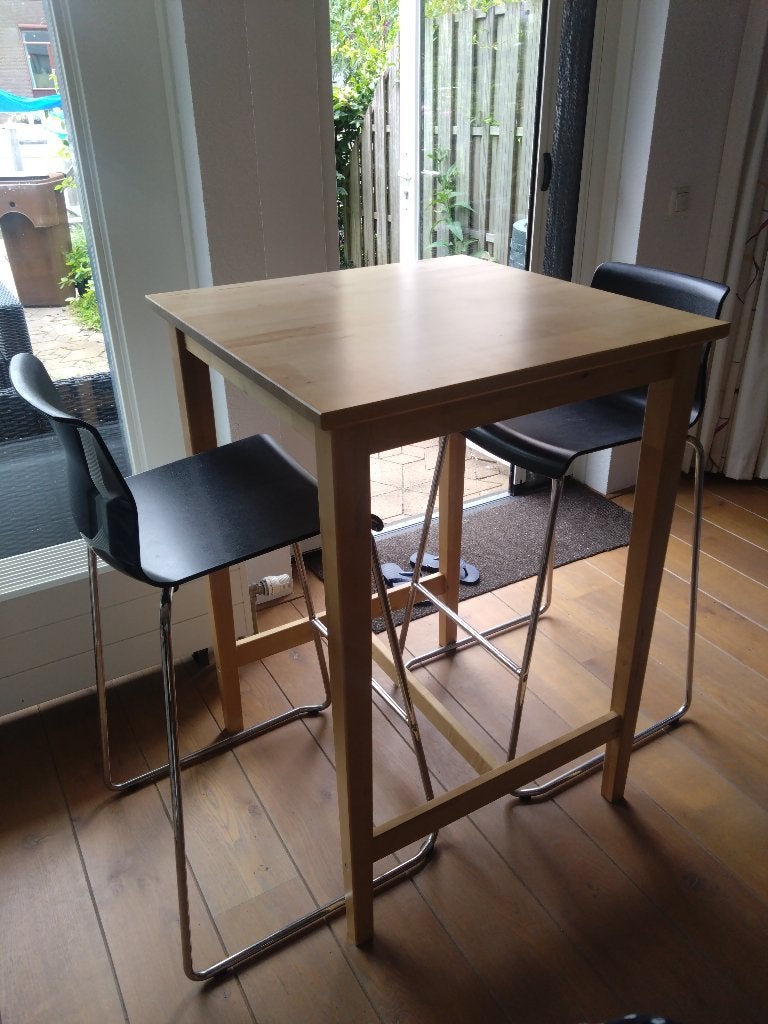 Ikea Bjorkudden statafel met hoge stoelen, Ophalen, Gebruikt