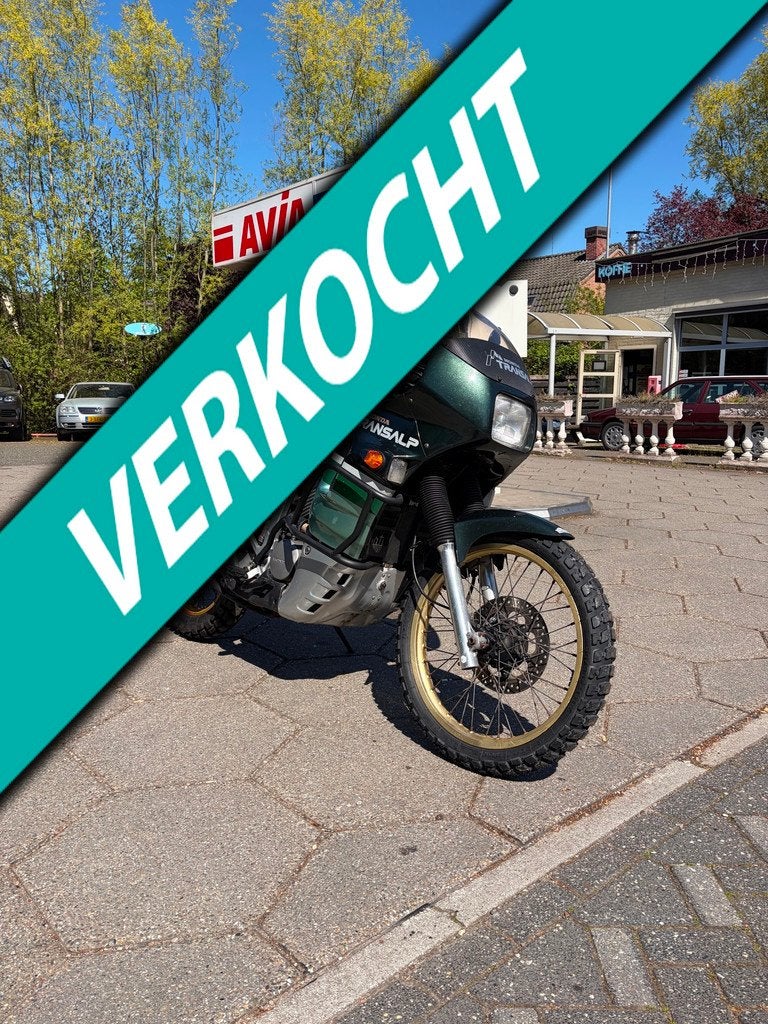 Honda All-Road XL 600 V Transalp *Super netjes!, Motoren, Motoren | Honda, Rijksstraatweg 248
3634AN  Loenersloot, NL, 583 cc
