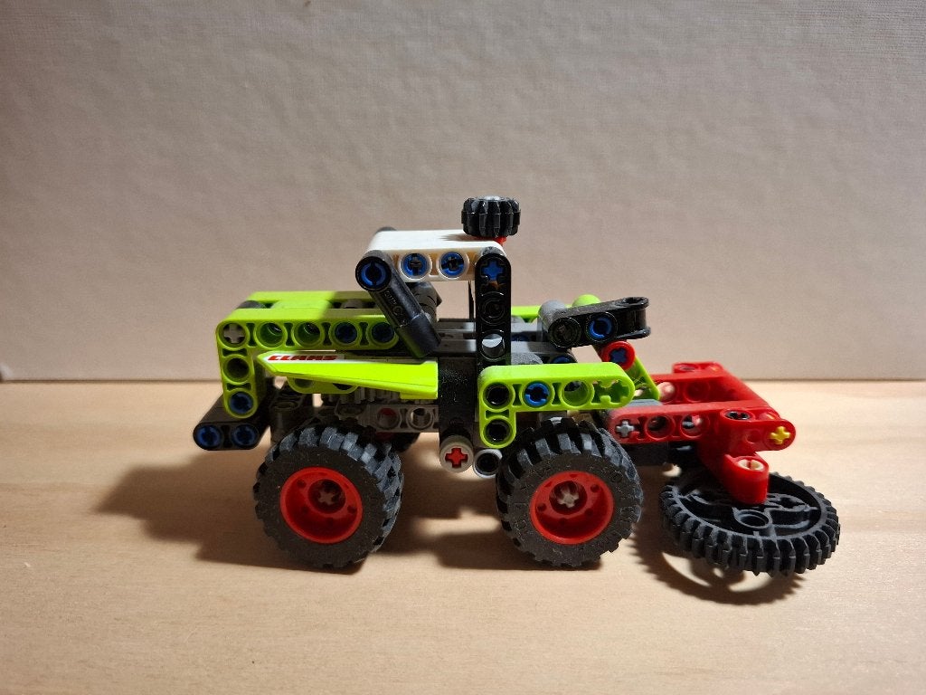 LEGO Technic -- Mini CLAAS XERION (42102), Lego, Ophalen of Verzenden, Zo goed als nieuw, Technic