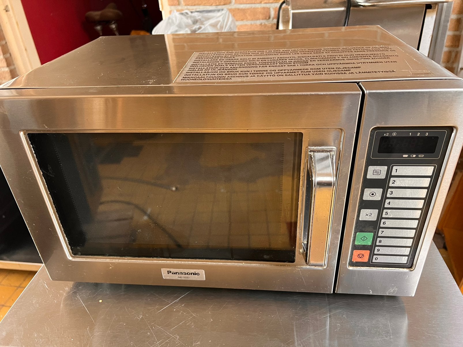 Horeca Magnetron Panasonic NE-1037, Ophalen, Gebruikt, Vrijstaand