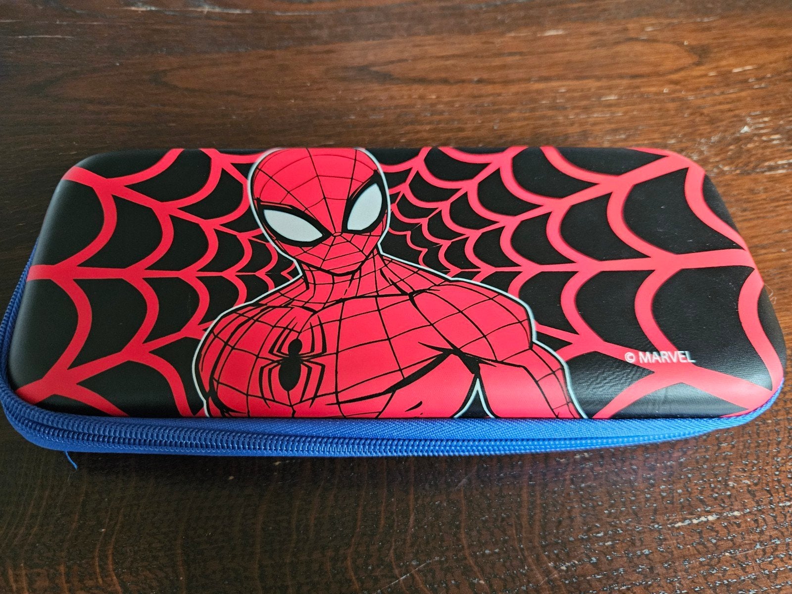 Spiderman Nintendo Switch hoes - Ritssluiting slecht, Spelcomputers en Games, Verzenden, Gebruikt, Zonder controller, Switch Original