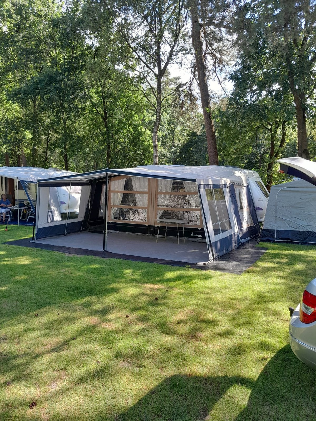 Hobby Excellent 495 LU - Ruime en comfortabele caravan, 2 aparte bedden, Rondzit, Hobby, Particulier