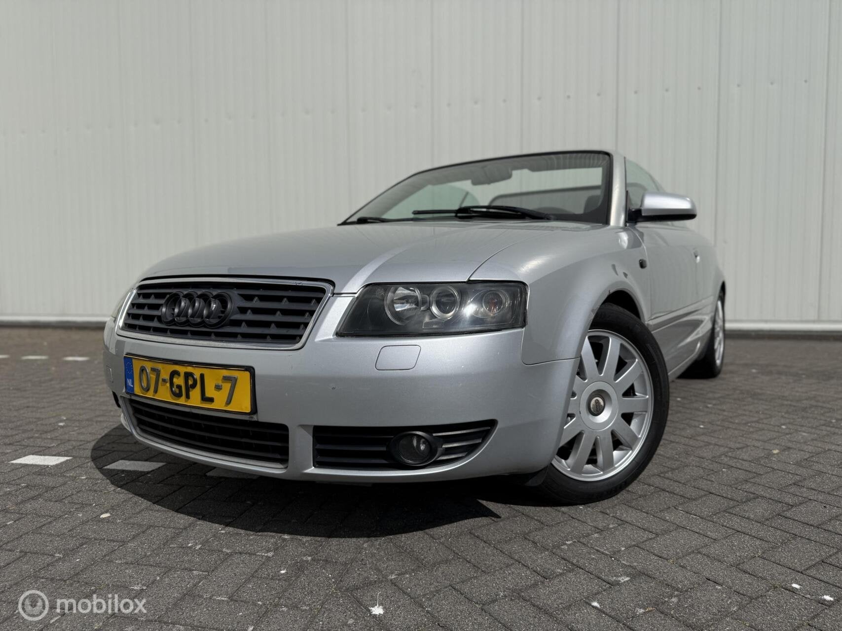 Audi A4 Cabriolet 3.0 V6 Exclusive Airco Trekhaak Cabrio APK, Voorwielaandrijving, Gebruikt, Parkeersensor, Cabriolet