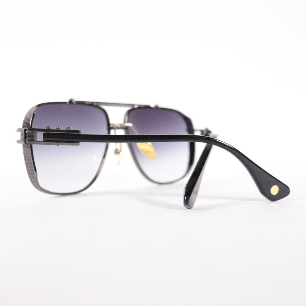 Dita DTS 436 Heren Zonnenbril - Nette staat, Dita, Gebruikt, Support@dita.com, 9191 Irvine Center Drive, Suite 300
Irvine, CA 92618
USA
