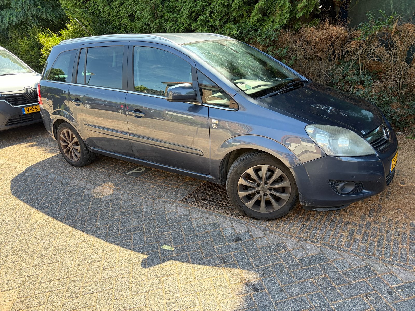 Opel Zafira 1.8 2010 111 years edition, Voorwielaandrijving, 4 cilinders, Blauw, Particulier