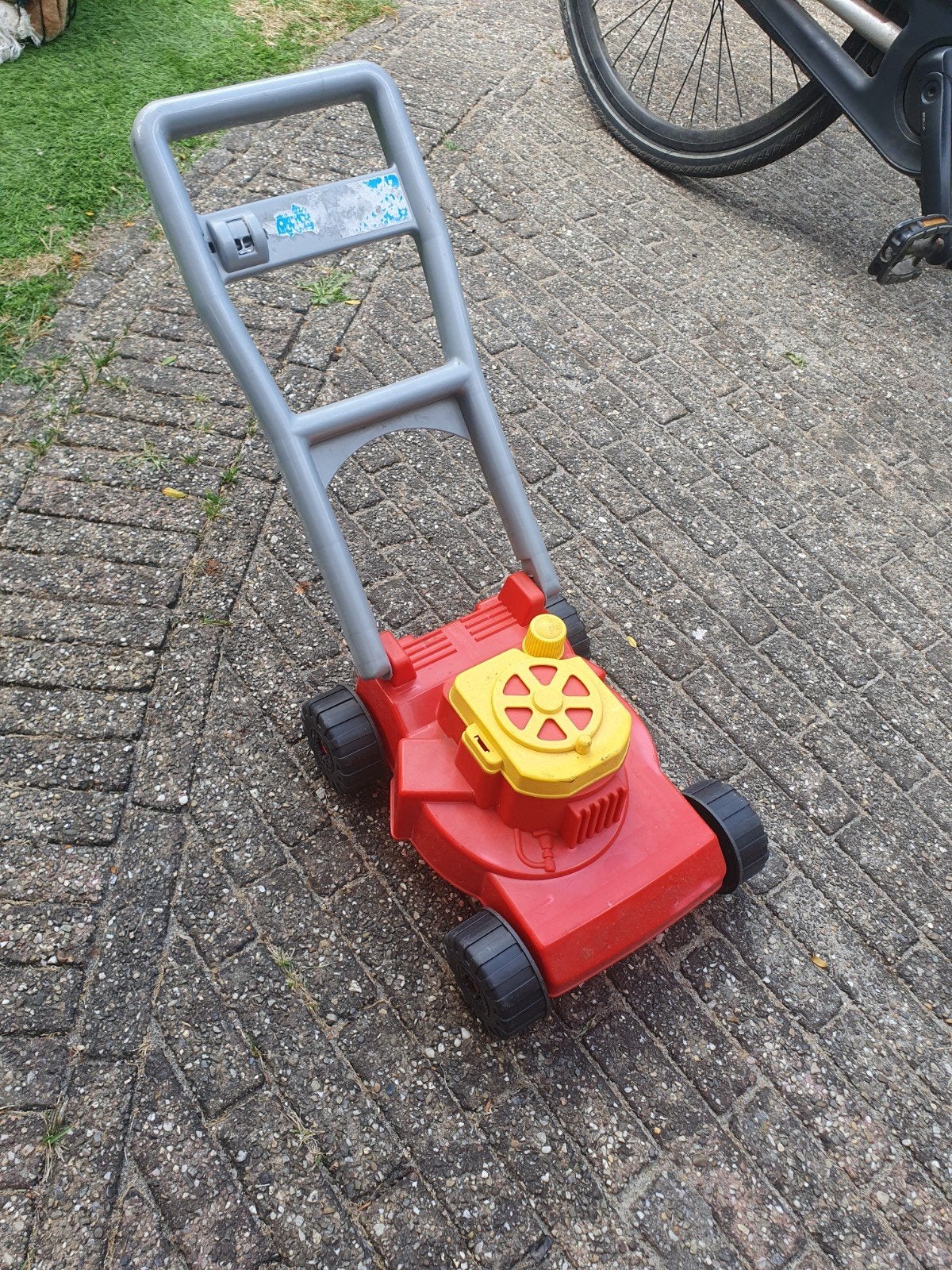 Leuke speelgoed grasmaaier voor uren speelplezier, Ophalen, Gebruikt, Jongen of Meisje