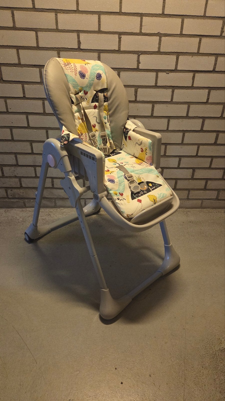 kinderstoel hoogte verstelbaar €25, Ophalen, Gebruikt, Meegroeistoel