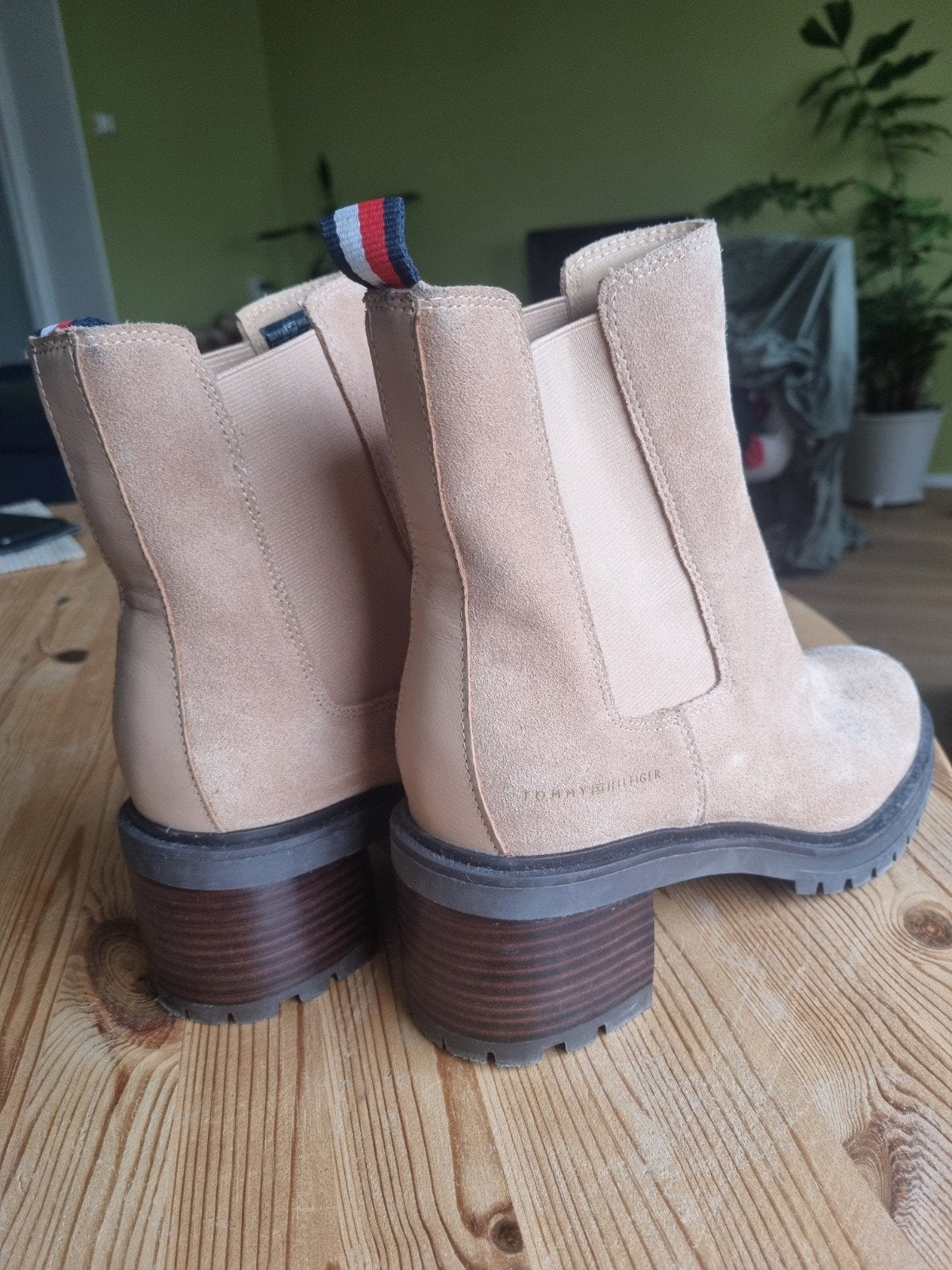Tommy Hilfiger laarzen, suède, roze maat 41, Ophalen, Hoge laarzen, Nieuw, Roze