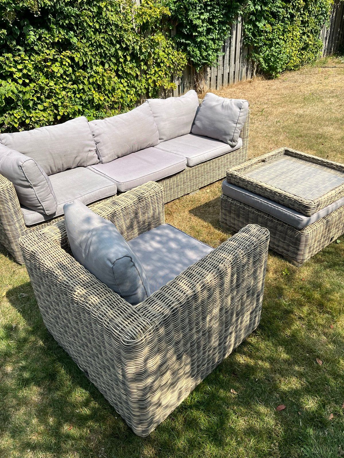 Rieten Tuinset met Loungebank en Fauteuil, Ophalen, 4 zitplaatsen, Gebruikt, Rotan