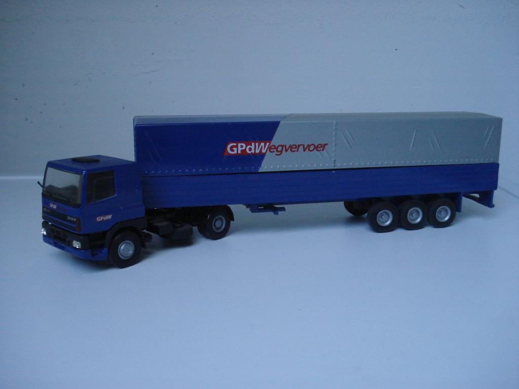 DAF 85 trekker/oplegger Gpdw  (Lion Toys), Hobby en Vrije tijd, Modelauto's | 1:50, Gebruikt, Bus of Vrachtwagen, Lion Toys, Verzenden