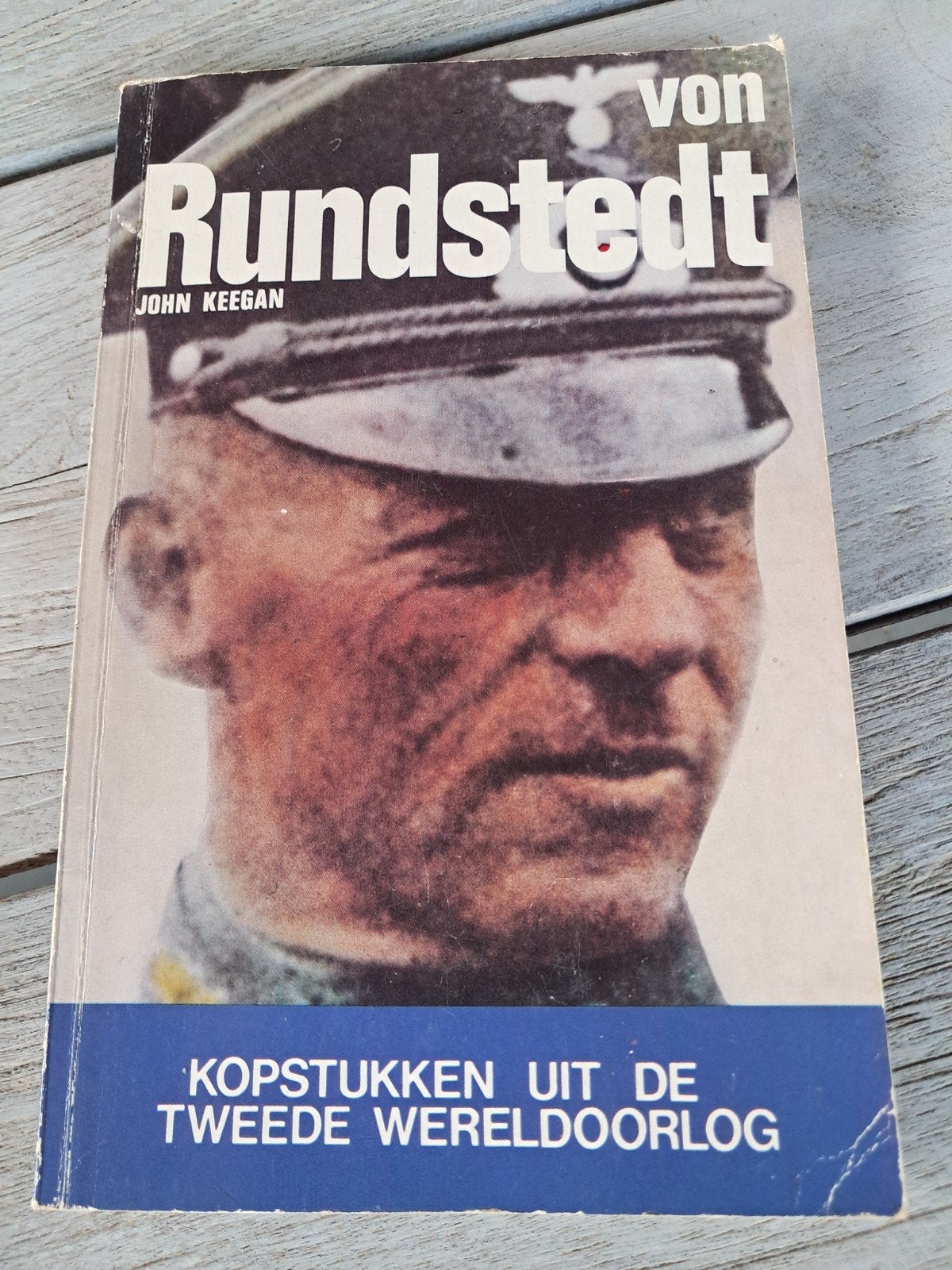 naslagwerk Tweede Wereldoorlog over Gerd von Rundstedt, Boeken, Encyclopedieën, Ophalen of Verzenden, Overige onderwerpen