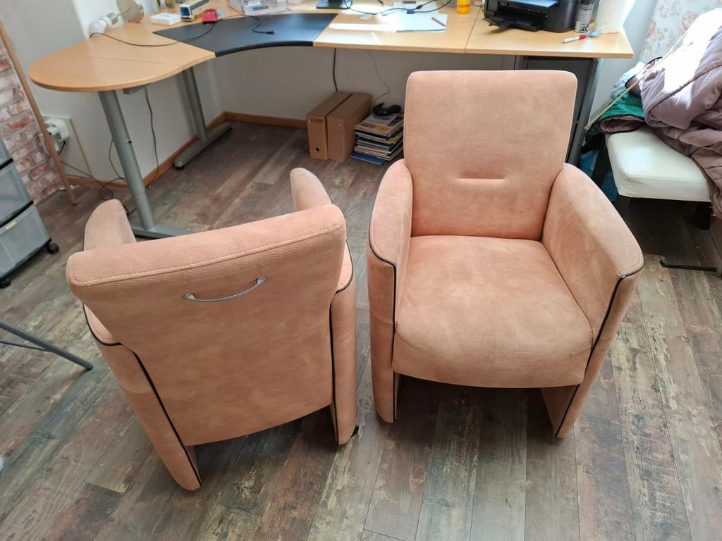 Comfortabele fauteuils (2 stuks) - Perzik/Oranje, Huis en Inrichting, Fauteuils, Ophalen, Gebruikt, Modern comfort, 75 tot 100 cm
