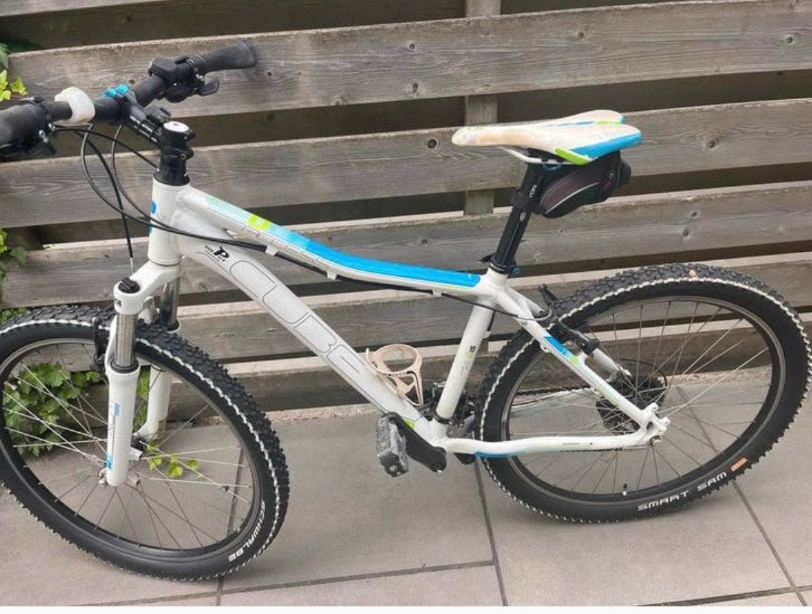Cube Access WS mountainbike - Dames - Wit/Blauw, Gebruikt, Hardtail, Velgrem, Dames