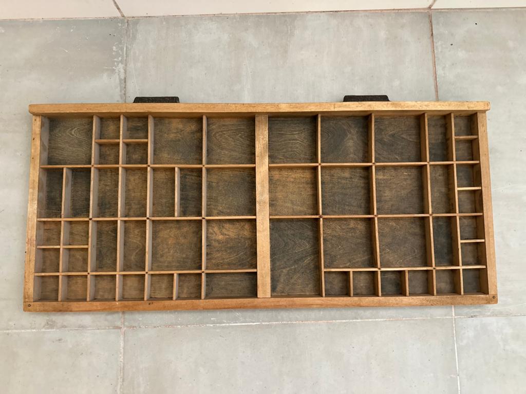 Letterbak BTF Londen SE vintage, Ophalen of Verzenden, Zo goed als nieuw, Hout, Minder dan 50 cm