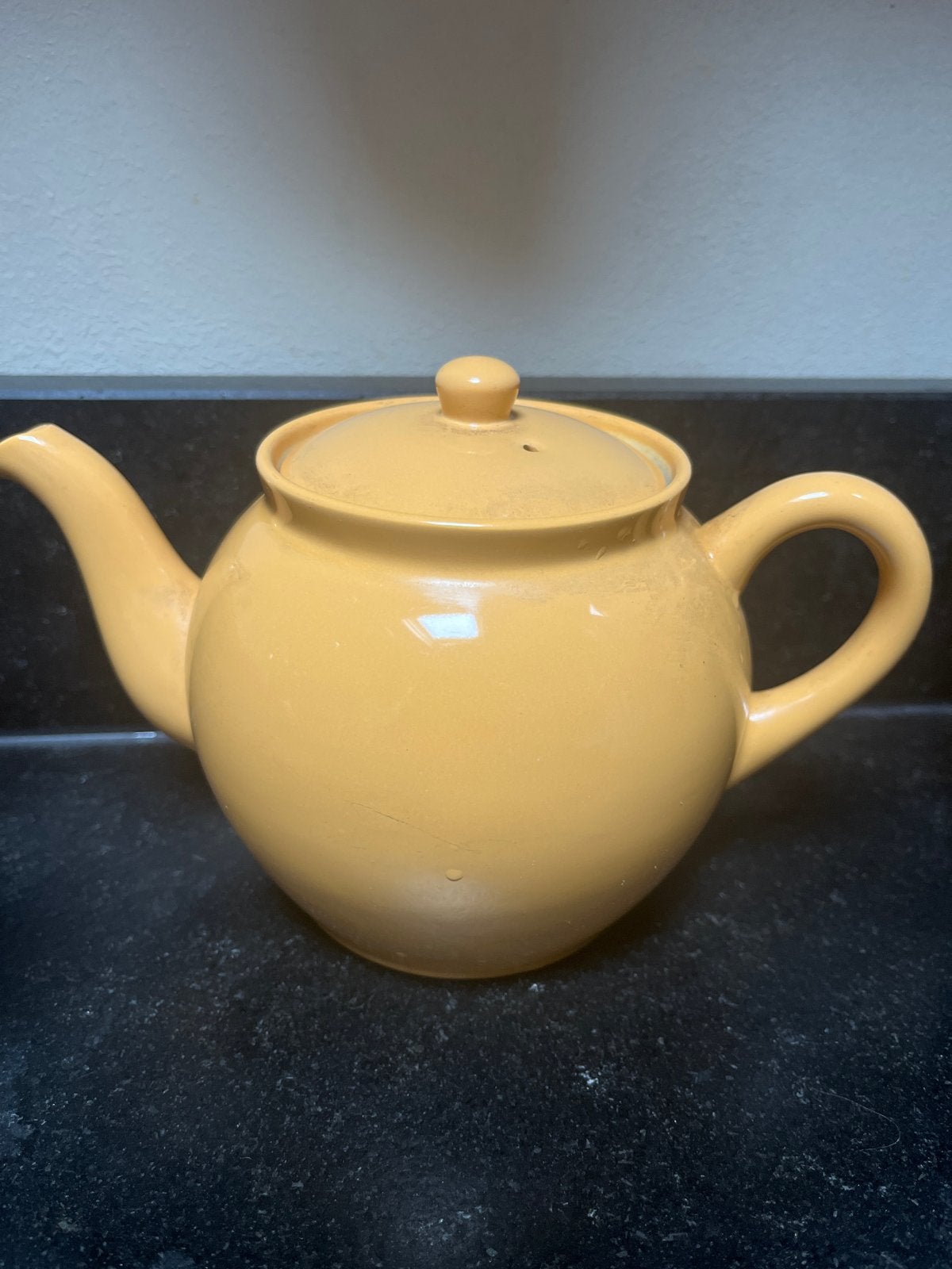 Vintage Gele Theepot - Goedenwaagen gouda holland, Antiek en Kunst, Ophalen of Verzenden