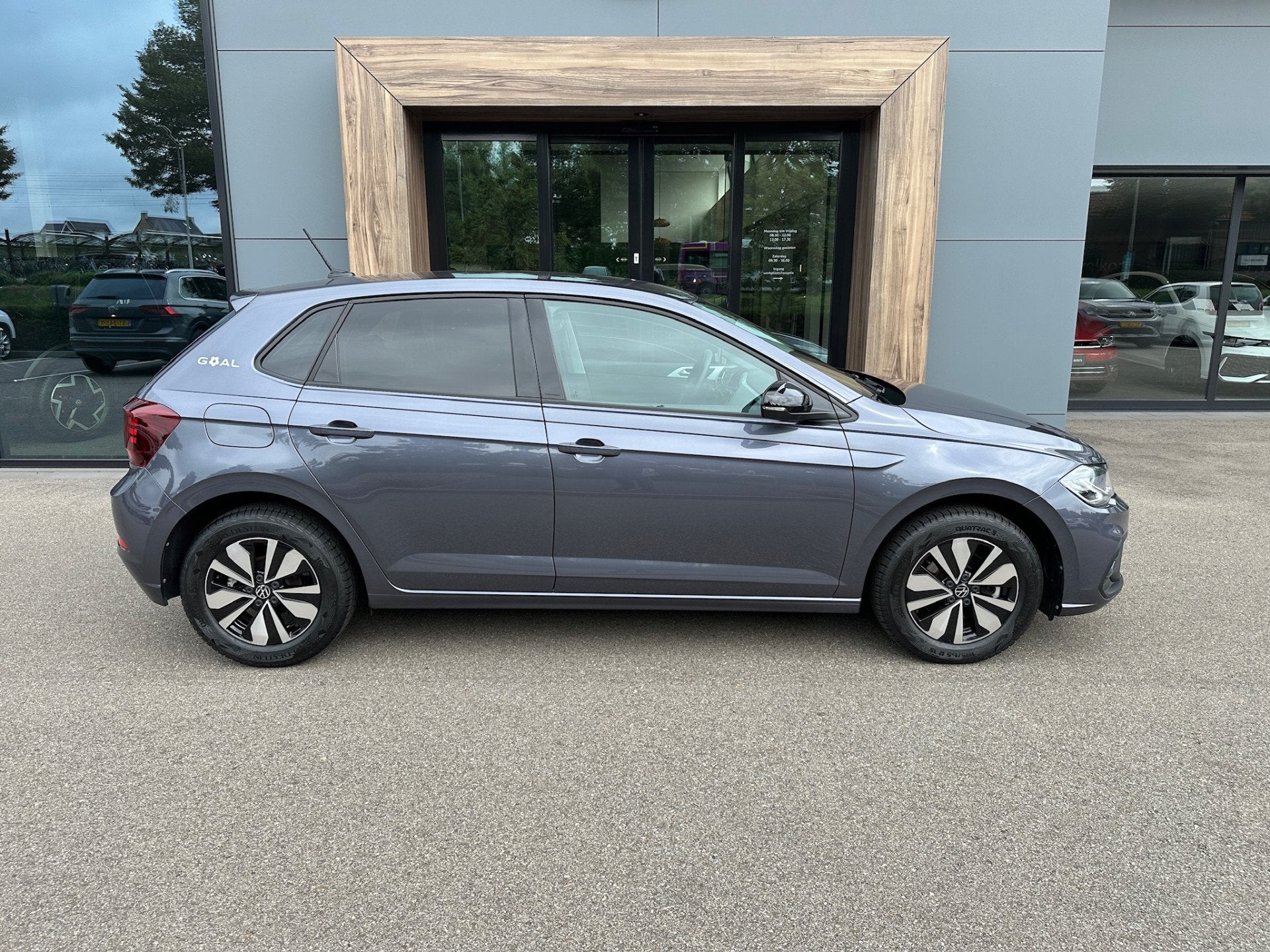Volkswagen Polo 1.0 TSI DSG 115pk Goal | Camera | Trekhaak |, 12 maanden, Gebruikt, Zwart, Leder en Stof
