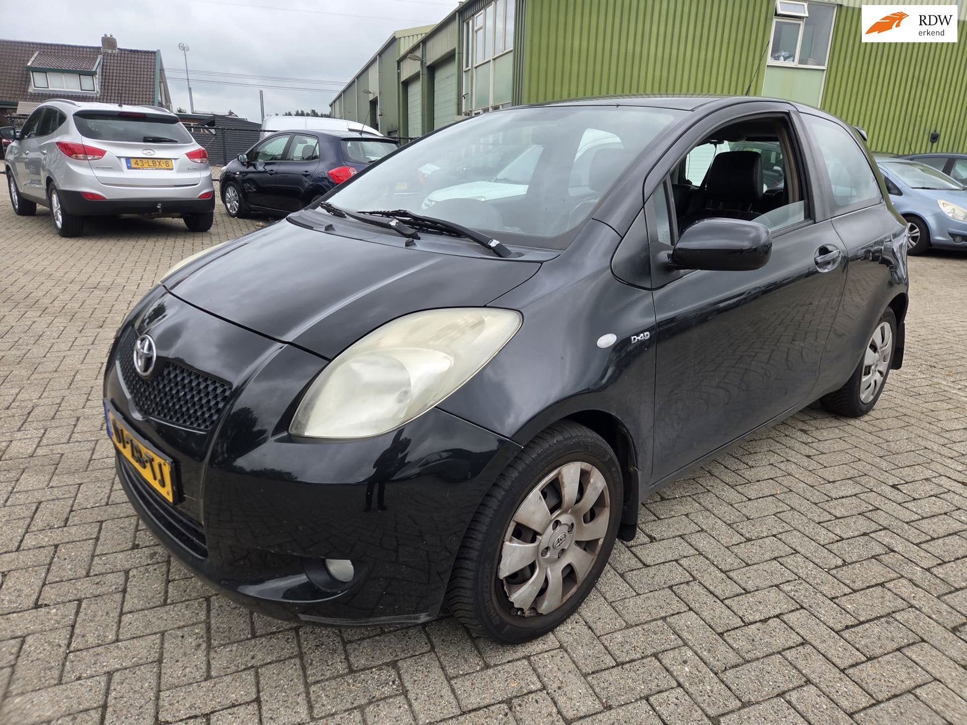 Toyota Yaris 1.4 D-4D Sol 2008. Airco/Leer etc Inruilkoopje!, Auto's, Toyota, Voorwielaandrijving, Gebruikt, Zwart, 4 cilinders