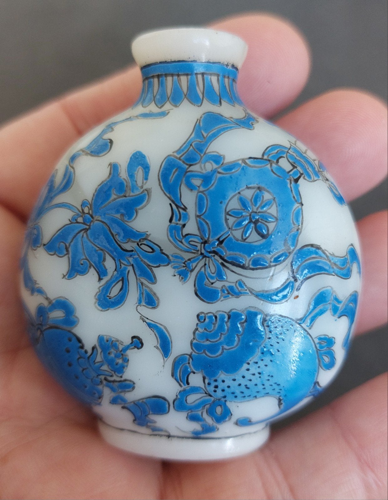 Chinese Snuffbottle, Verzenden
