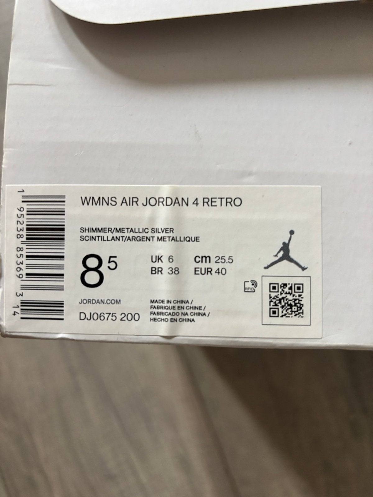 Unieke Nike Jordan 4 Retro - Dames Maat 40, Kleding | Dames, Schoenen, Ophalen, Overige kleuren, Nieuw, Sneakers of Gympen
