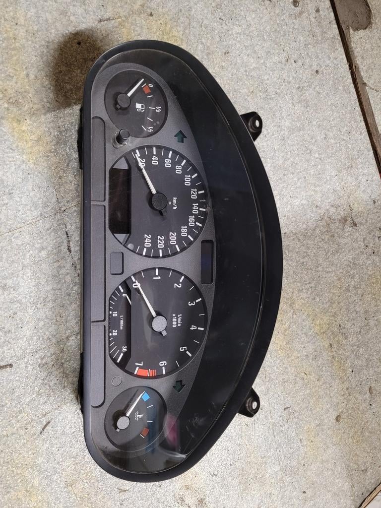 E36 tellerbak kilometerteller 318is, Auto-onderdelen, Ophalen of Verzenden, Nieuw