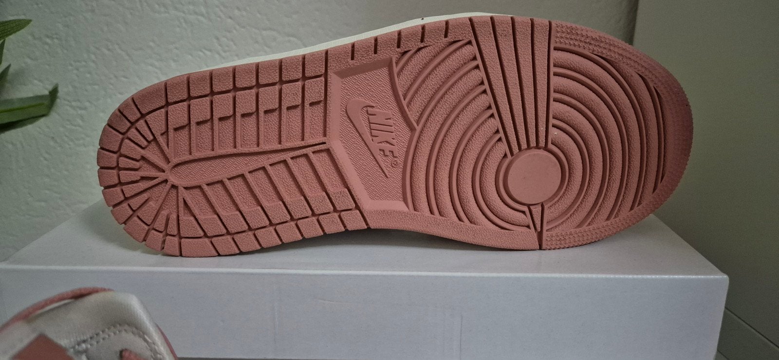 Nike air jordan Mid 38.5, Ophalen, Nieuw