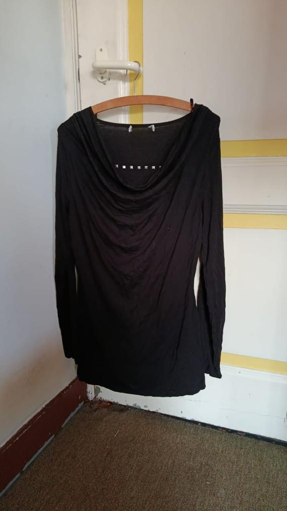 Zwart jurkje draperie col waterval hals lange mouw, Kleding | Dames, Maat 38/40 (M), Zwart, Ophalen of Verzenden, Zo goed als nieuw