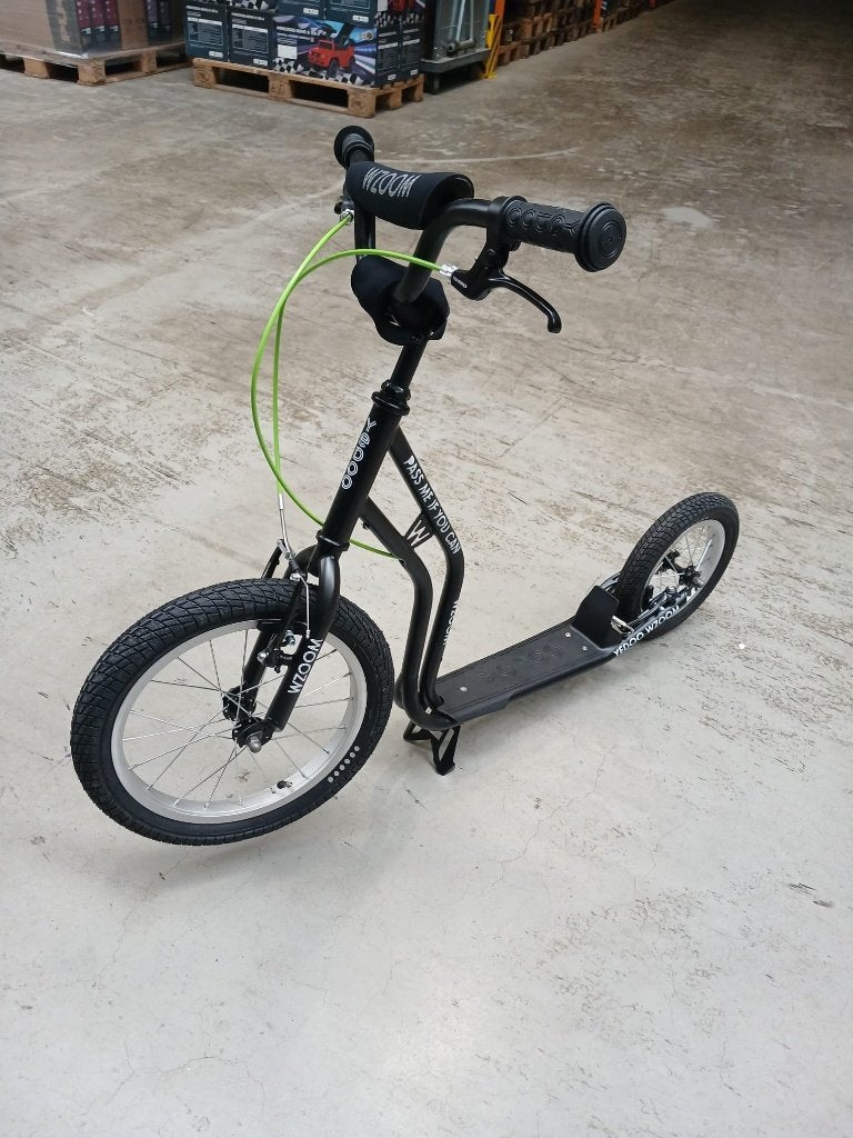 Yedoo kinderstep Wzoom black vanaf 6 jaar, Ophalen, Nieuw, Loopvoertuig