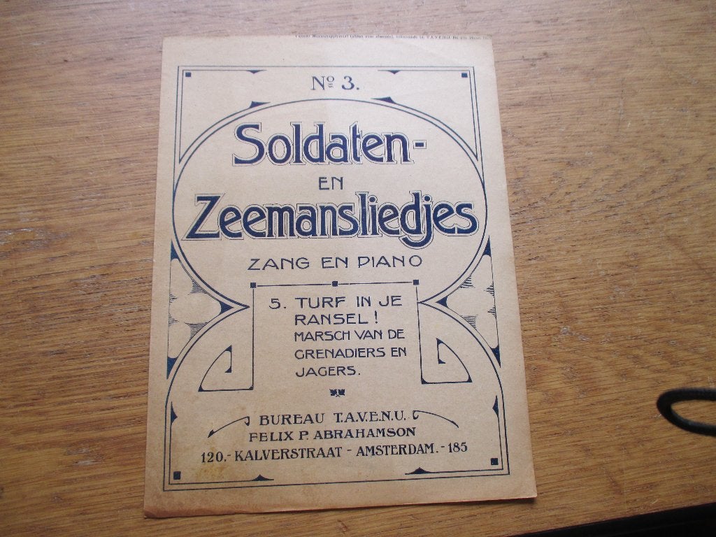 Soldaten- en Zeemansliedjes Nr. 3 - Zang en Piano, Piano, Gebruikt, Overige genres, Ophalen of Verzenden