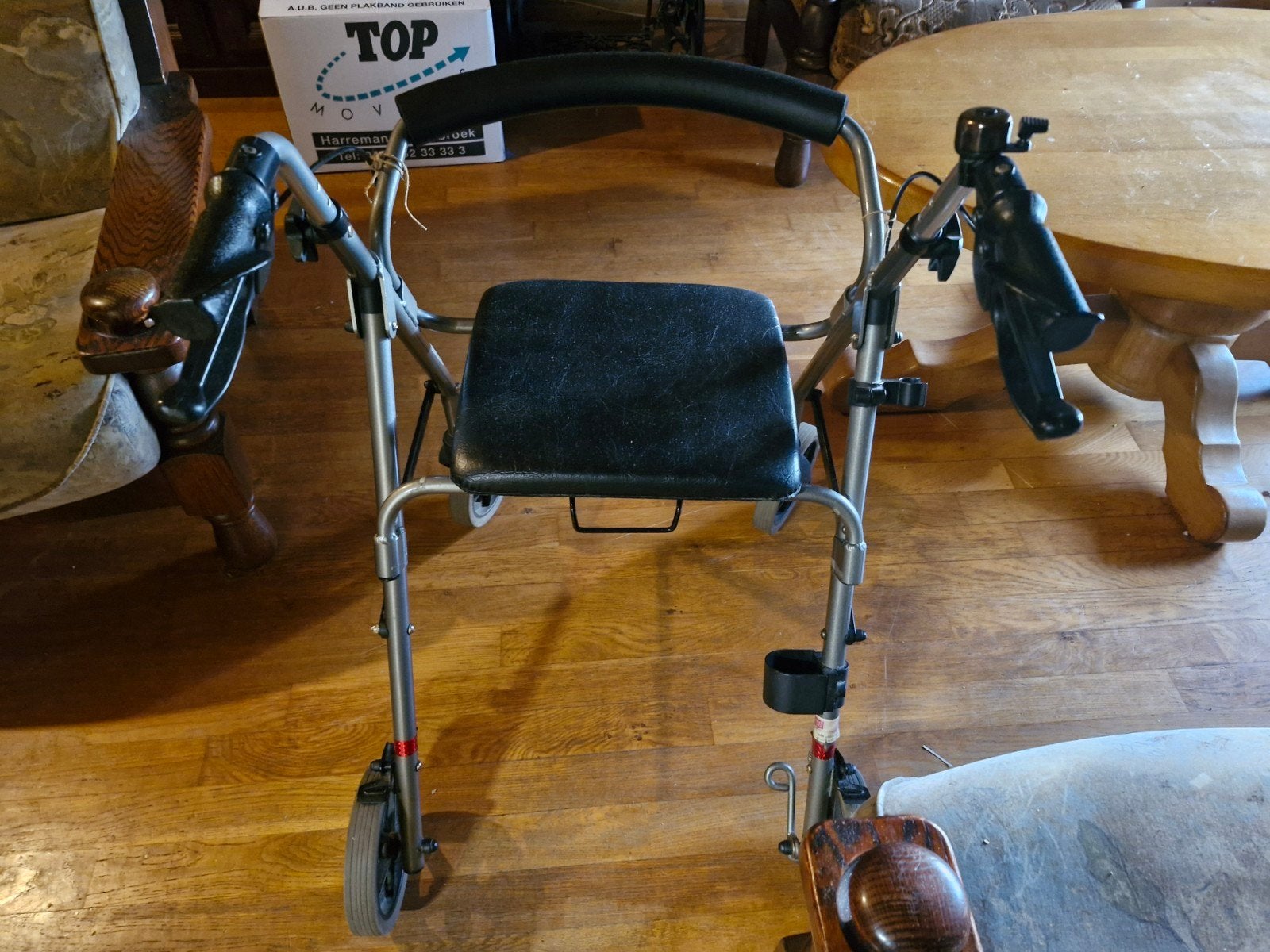 Een rollator lichtgewicht, Ophalen, Lichtgewicht, Gebruikt