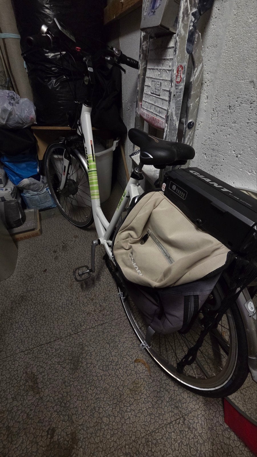 Giant Twist Go Elektrische fiets - defect, Ophalen, Gebruikt, Giant