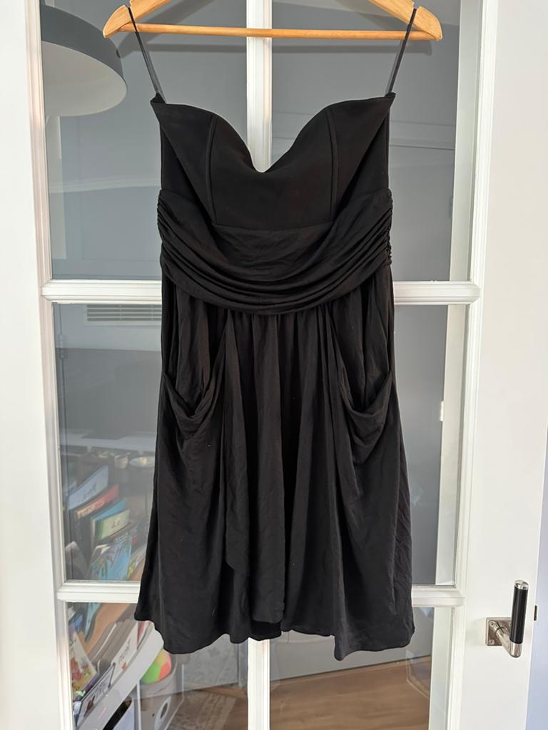 Zwarte strapless jurk met zakken Zara maat L, Zwart, Maat 42/44 (L), Ophalen of Verzenden, Zo goed als nieuw