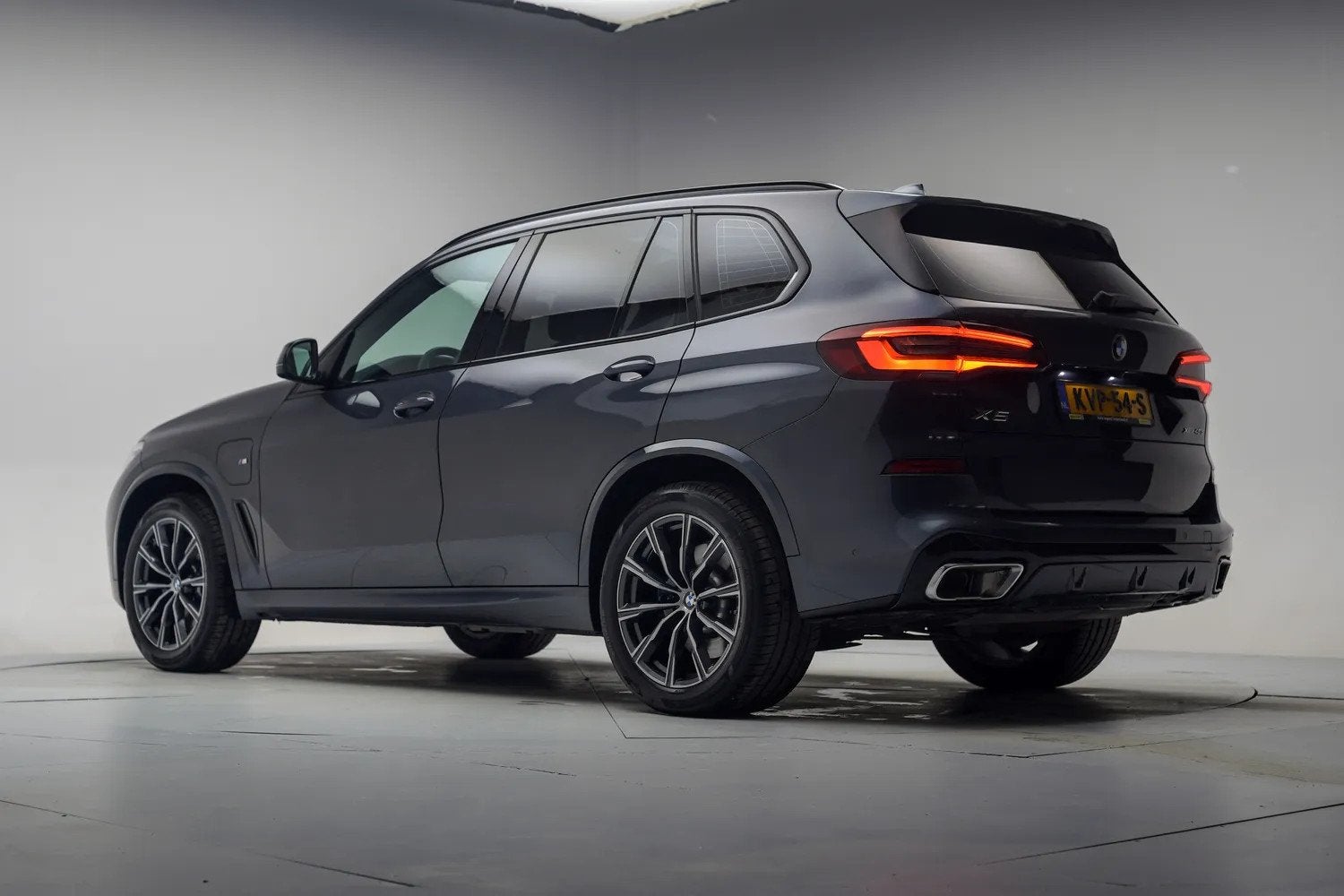 BMW X5 xDrive45e M Sport High Executive [ Panorama Stoelvent, Auto's, Gebruikt, X5, 394 pk, Automatische klimaatregeling