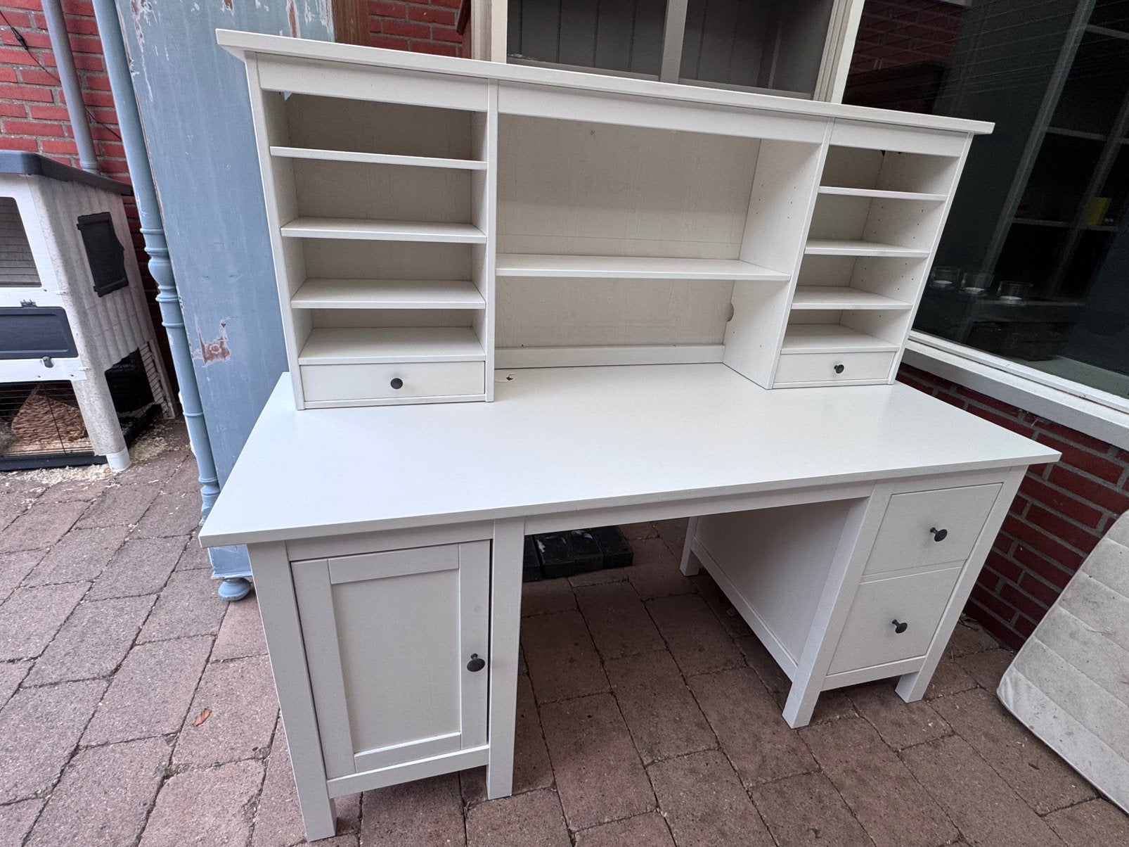 Bureau ikea Hemnes wit incl bovenstuk in nieuwstaat, Ophalen, Zo goed als nieuw