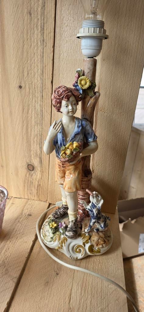 Vintage Porseleinen Tafellamp Jongen met Hond bassano, Ophalen