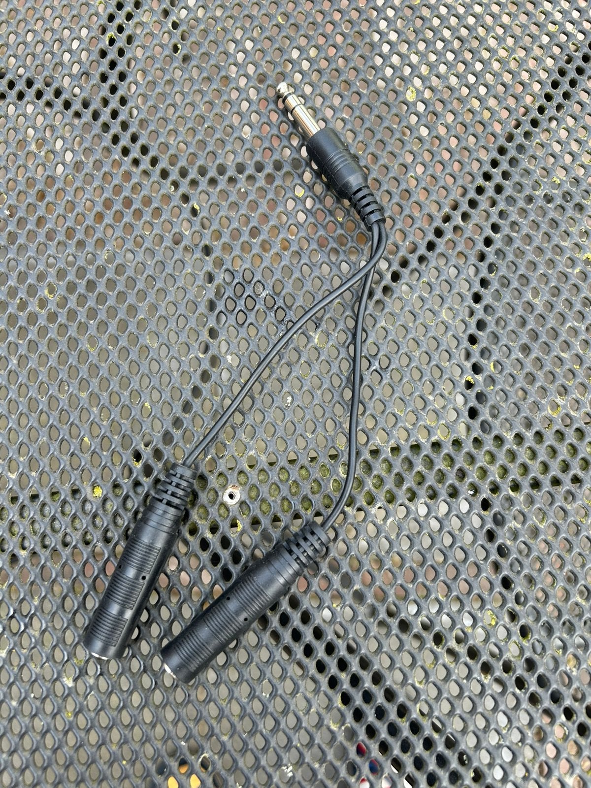 Audiokabel 1x jackplug 6,3mm naar 2x jackplug 6,3mm, Ophalen of Verzenden, Zo goed als nieuw, Minder dan 2 meter, Overige kabels