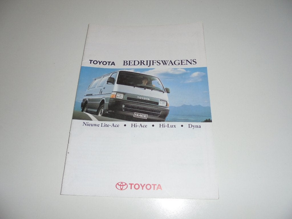 brochure Toyota bedrijfswagens  1993, Boeken, Ophalen of Verzenden, Gelezen, Toyota