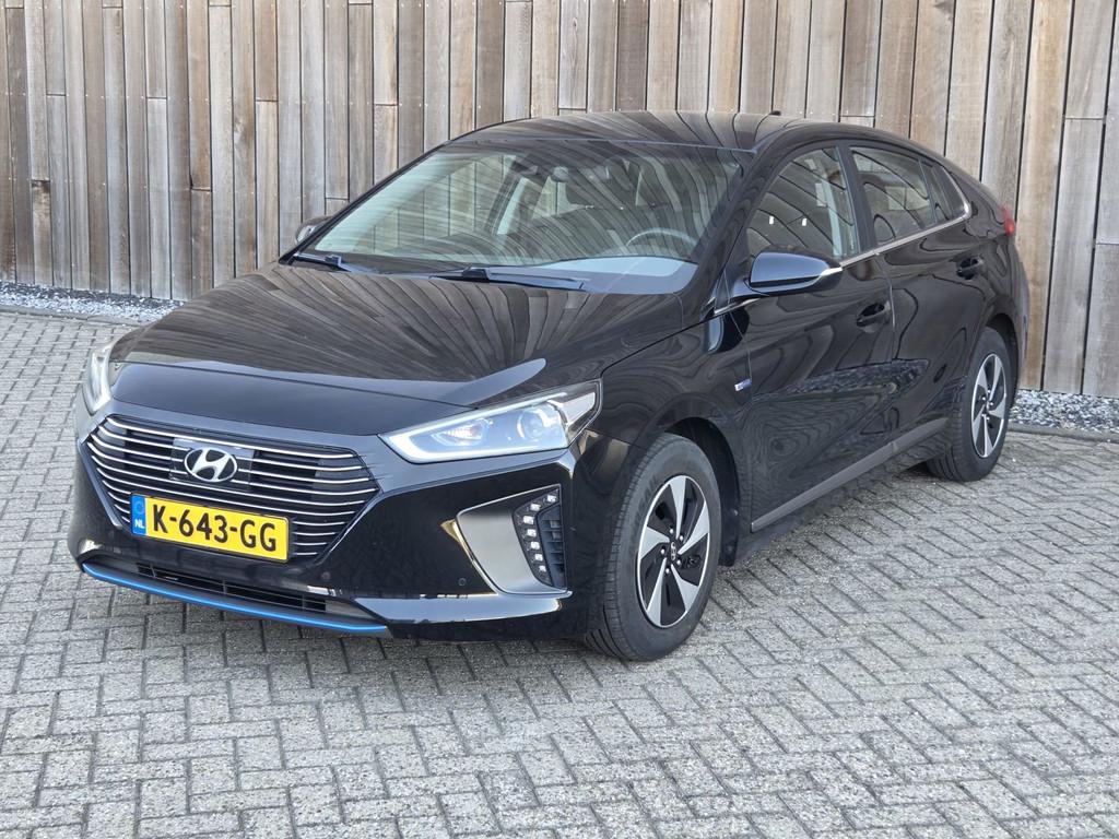 Hyundai IONIQ 1.6 GDi First Edition, 1345 kg, Euro 6, Zwart, Bedrijf